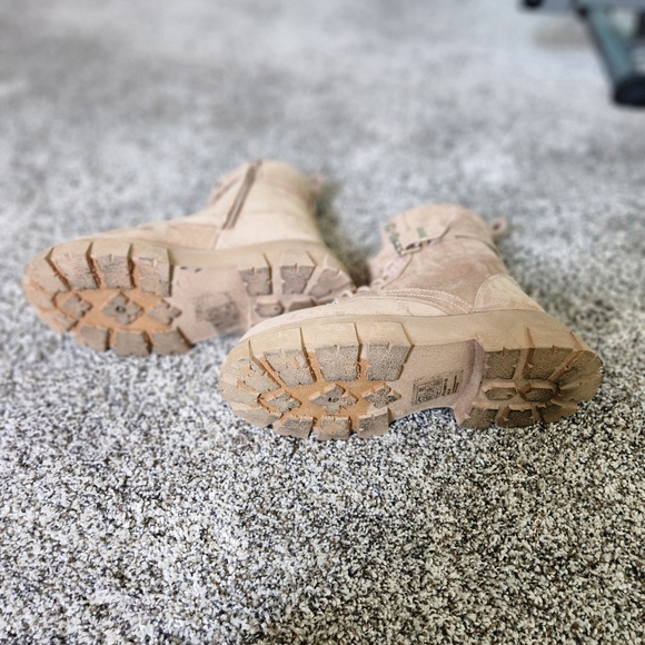 Platform - Picture 8 of 9